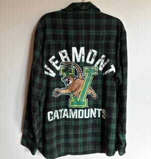 UVM Catamounts Graphic Green Plaid Flannel Shirt Mens L University of Vermont
